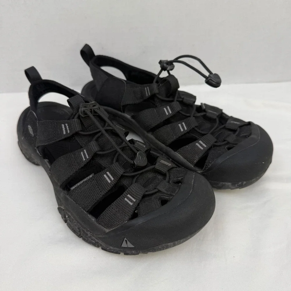 Keen Newport H2 Mens 8 Waterproof Hiking Sandals Black 1020285